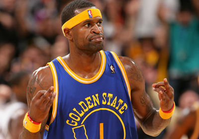 美国职业篮球运动员,司职 a target="_blank" href="/item/得分后卫