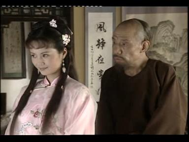 毕业于 a target="_blank" href="/item/上海戏剧学院/1736818" data