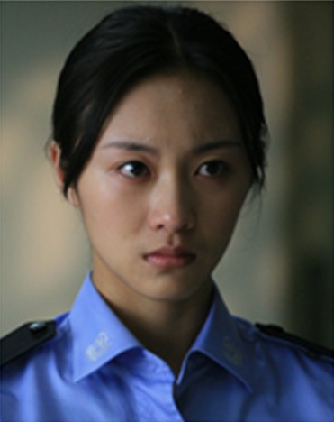 《爱·回家》原名《让爱回家》,是由霍泥芳,安宇,郭程程,严影,冯军