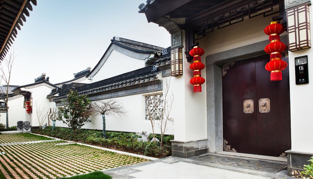  p data-id="gnbsnuokg4">苏派建筑,是江浙一带的建筑风格,园林式布局