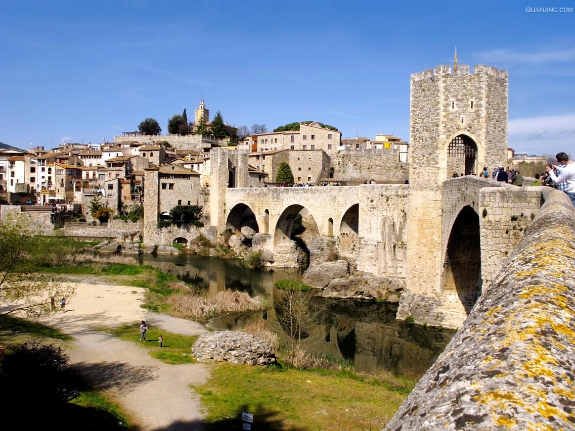 加泰罗尼亚自治区