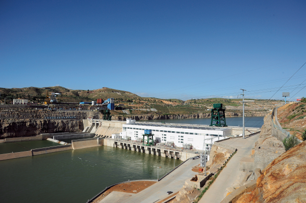 鄂尔多斯市人民政府