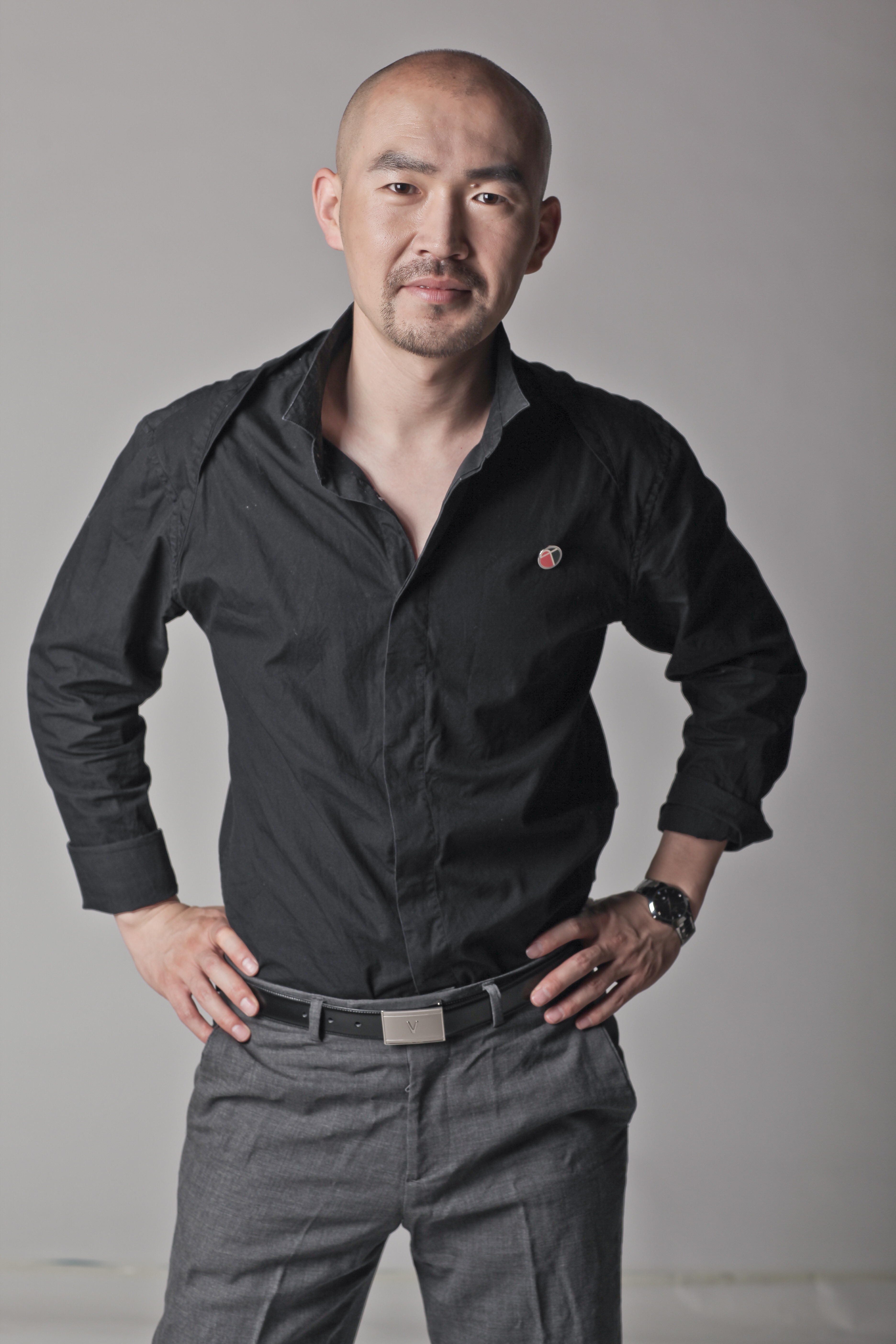  p data-id="gnvhmv1v4r">庞统,别名:(庞勇),中国内地男演员,导演.