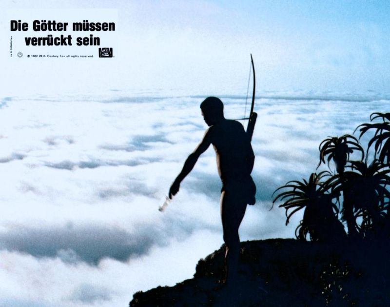 data-id="gnx4bj30hj">《上帝也疯狂》是加美·尤伊斯执导的喜剧电影