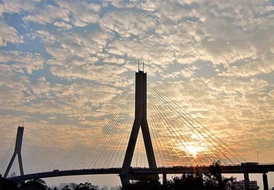  p>鹤洞大桥(hedong bridge)是中国广东省 a target="_blank" href="