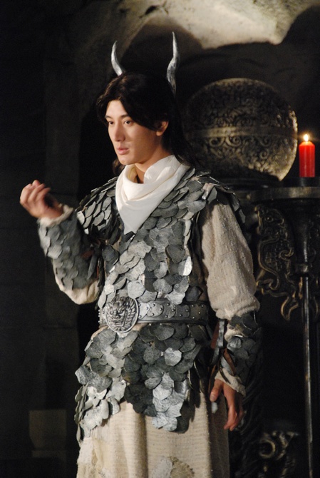  p>《女娲传说之灵珠》是北京拉风影视投资有限公司出品的古装,穿越