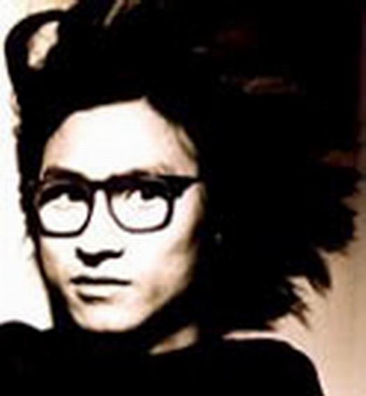  p data-id="gnbs79kgw3">《花火》是汪峰2000年发行的首张个人专辑