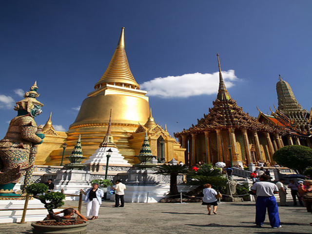  p data-id="gnx0vslika">老挝玉佛寺是澜沧王国的赛塔提腊国王于1565