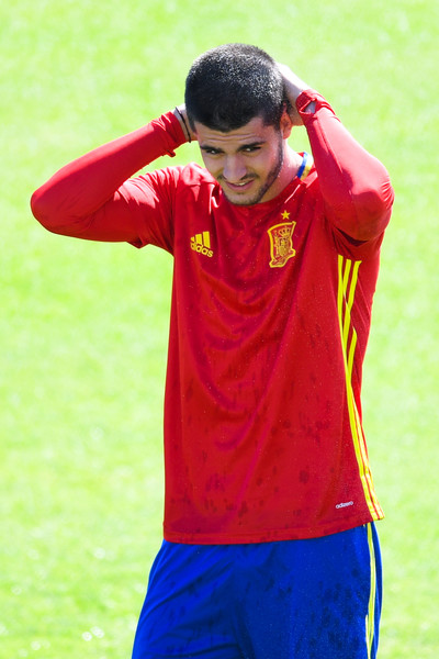  p>阿尔瓦罗·莫拉塔(alvaro morata),1992年10月23日出生于西班牙