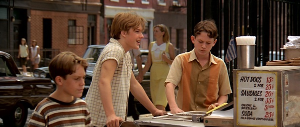  /p> p>该片讲述了四个小伙伴在纽约下等街区中的童年生活,他们在教养