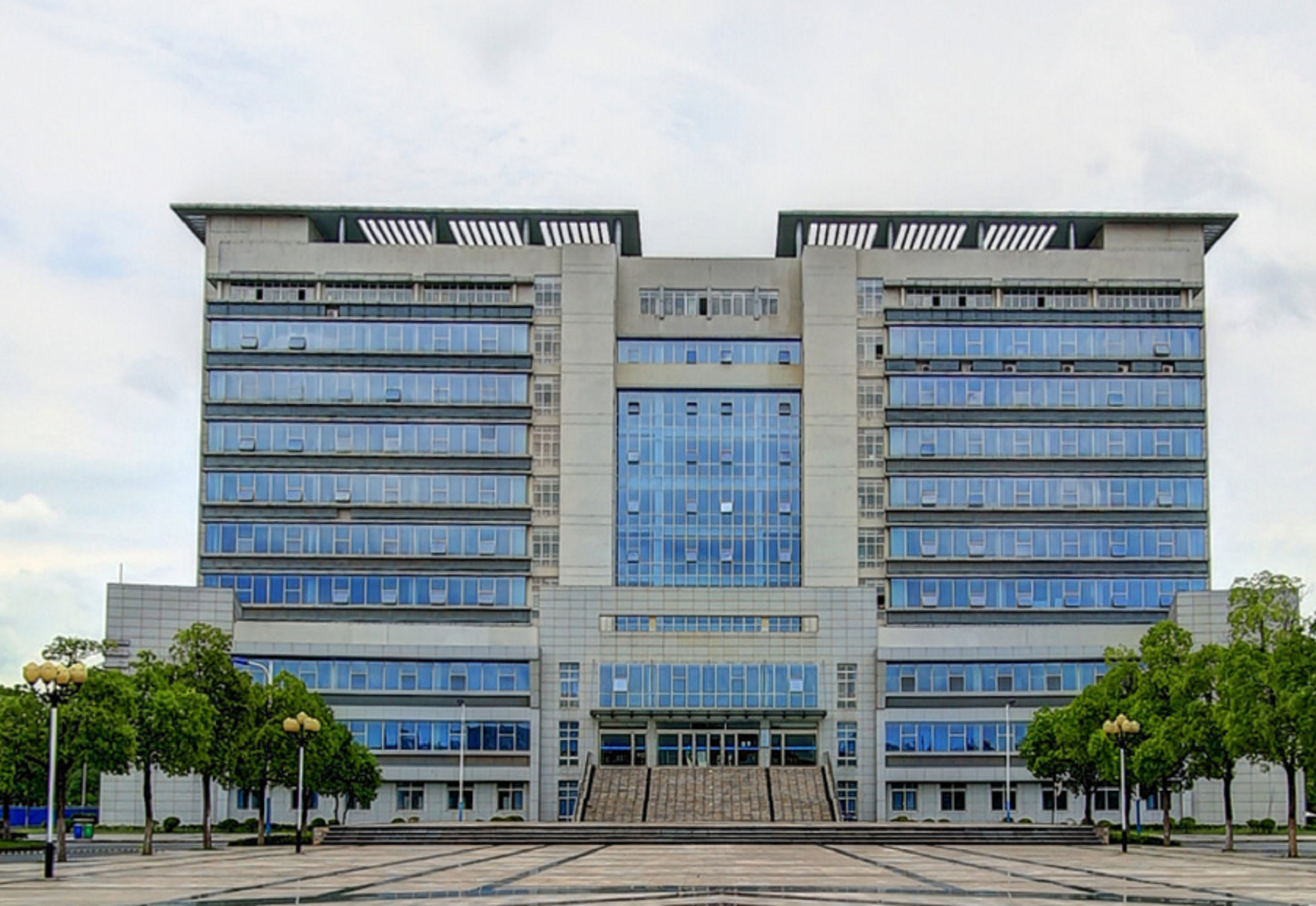 江西医学高等专科学校