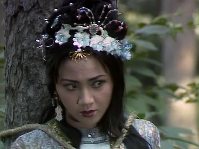 《西游记》中饰演地涌夫人,现实中的常青在 a target="_blan