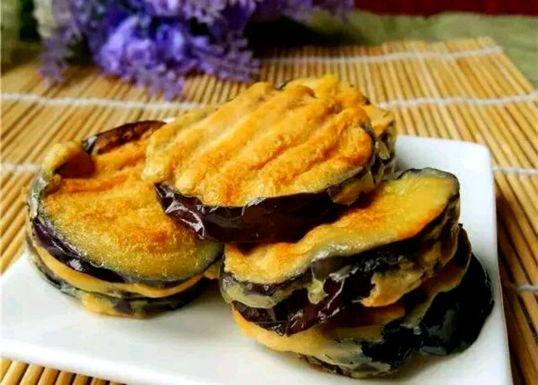 data-id="gn8dutyaj8">美味香煎茄片是一道菜品,本菜品主要食材是茄子