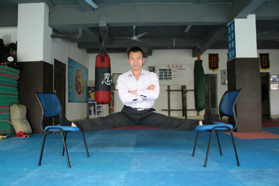 日出生于山东淄博人, a target="_blank" href="/item/截拳道/30401"