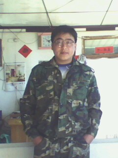 李初一和他的三部手机