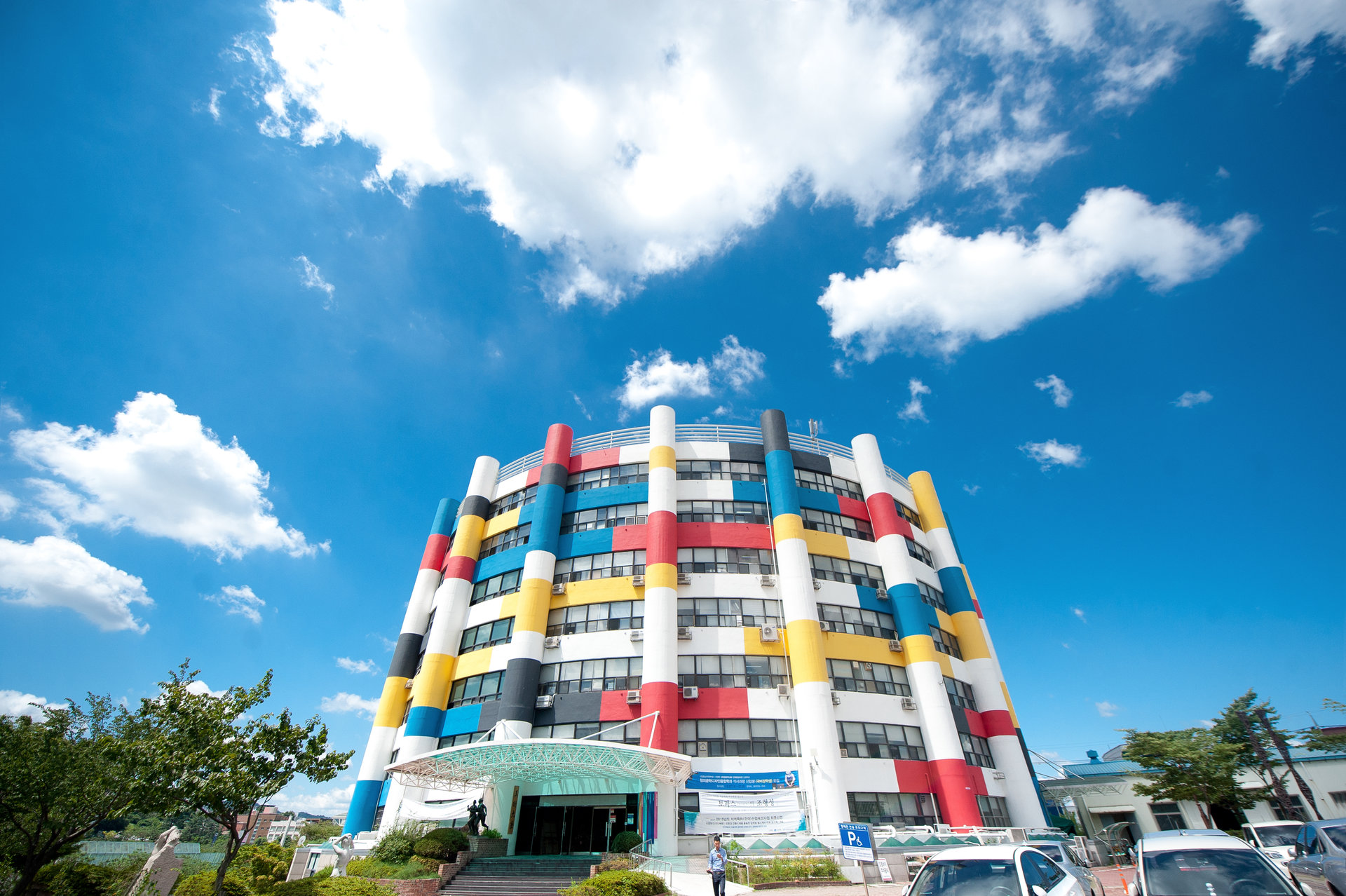  p> b>朝鲜大学 /b>( 朝鲜语:               ,英语: i>chosun