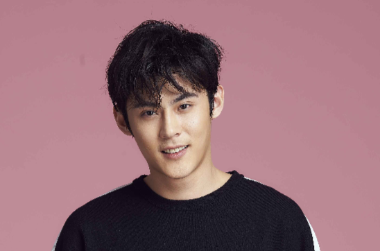  p>陈奕(andy  chen),1986年10月16日出生于台湾省,中国影视男演员