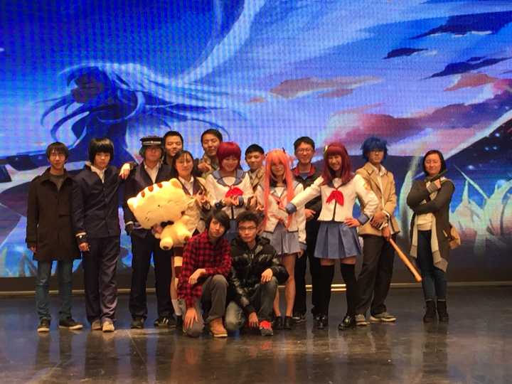 社团是以cosplay舞台剧为主,其他与动漫