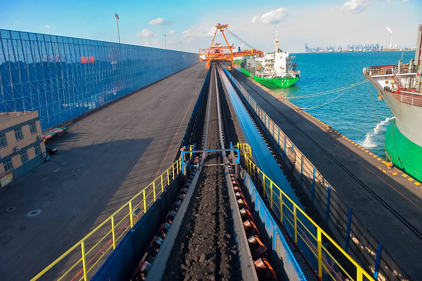  p>曹妃甸港,又名"沙垒甸",全称为 a href="#" data-lemmaid="