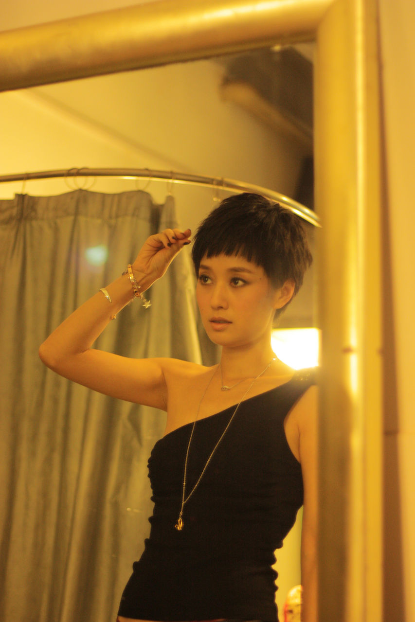  p>马伊琍 i>(ma yili) /i>,1976年6月29日出生于上海市虹口区,祖籍