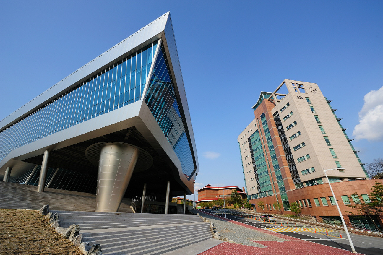  p>韩国科学技术院(英语:korea advanced institute of science and
