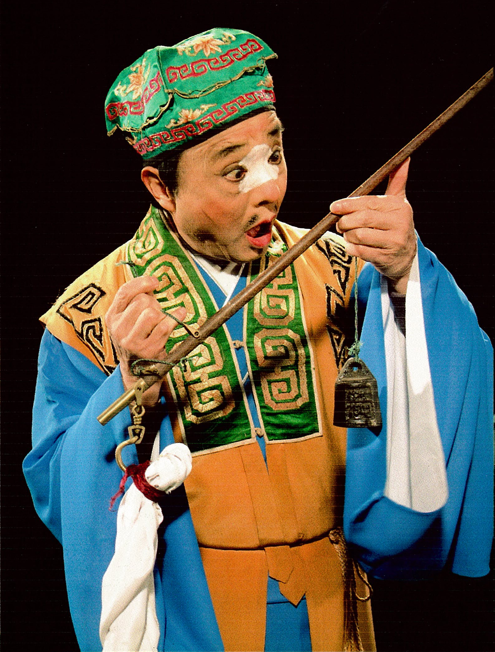 安徽安庆人(1943~2015)中国著名黄梅戏表演艺术家,黄梅戏丑角大师