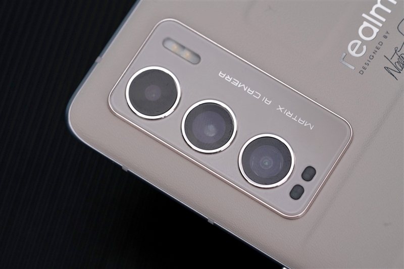 realme gt 大师探索版