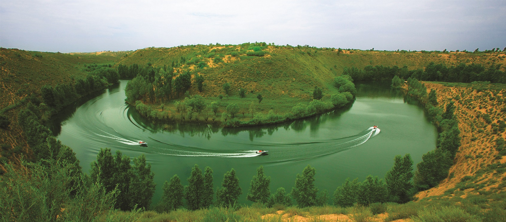 id="gn3sjvqsxj">鄂尔多斯巴图湾是国家级水利风景区,国家aaa级景区