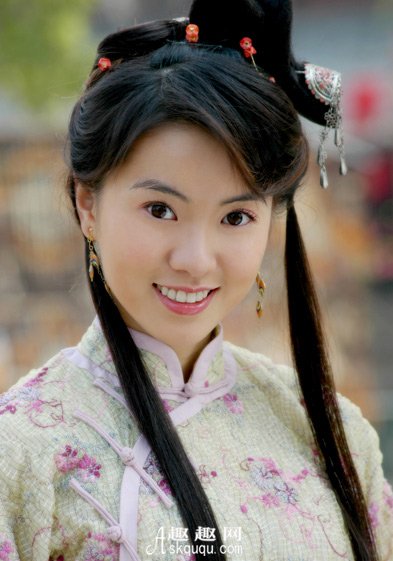 成白花是电视剧《 a target="_blank" href="/item/功夫状元/2805158"