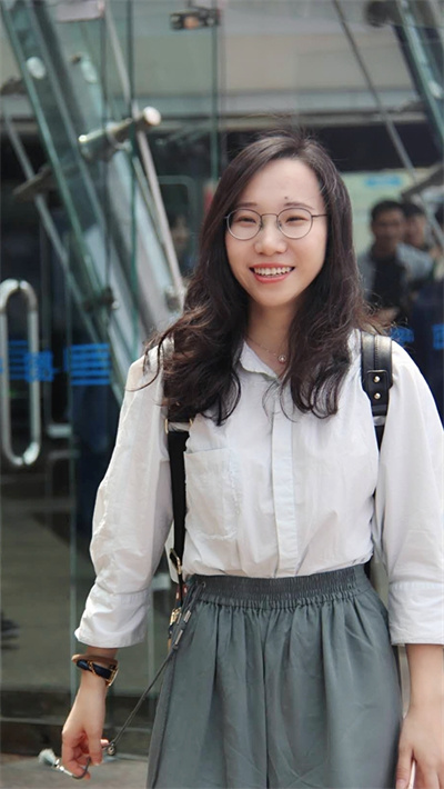  p data-id="tzuil0kngfzv">嵇华烨,女,浙江工商大学人文与传播学院