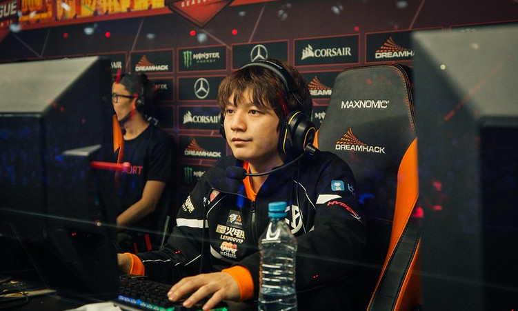 class="ref" data-ctrid="t3bpcsbr7jam">周海洋(游戏id:yang),1996年