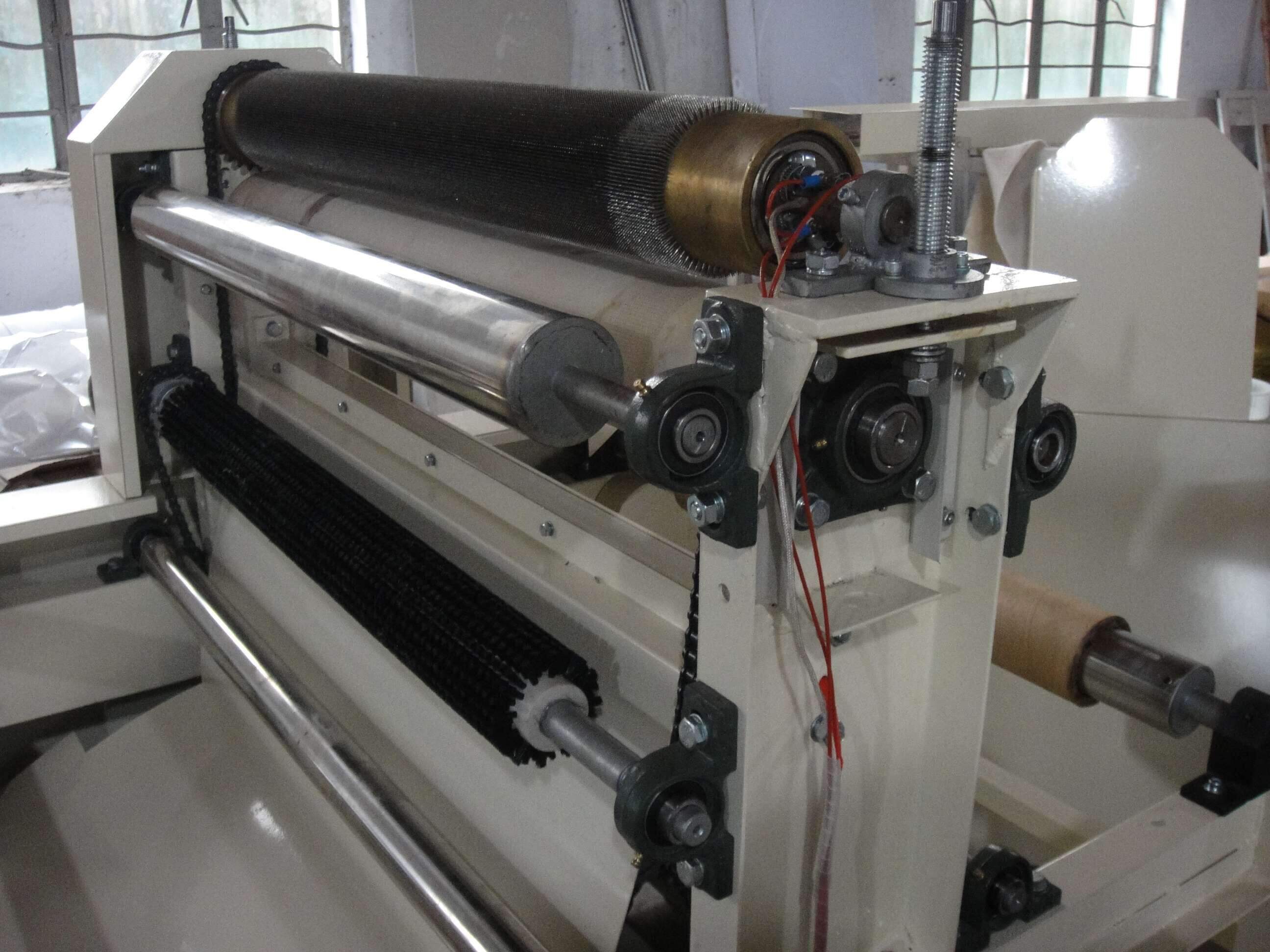 黄金面膜打孔机