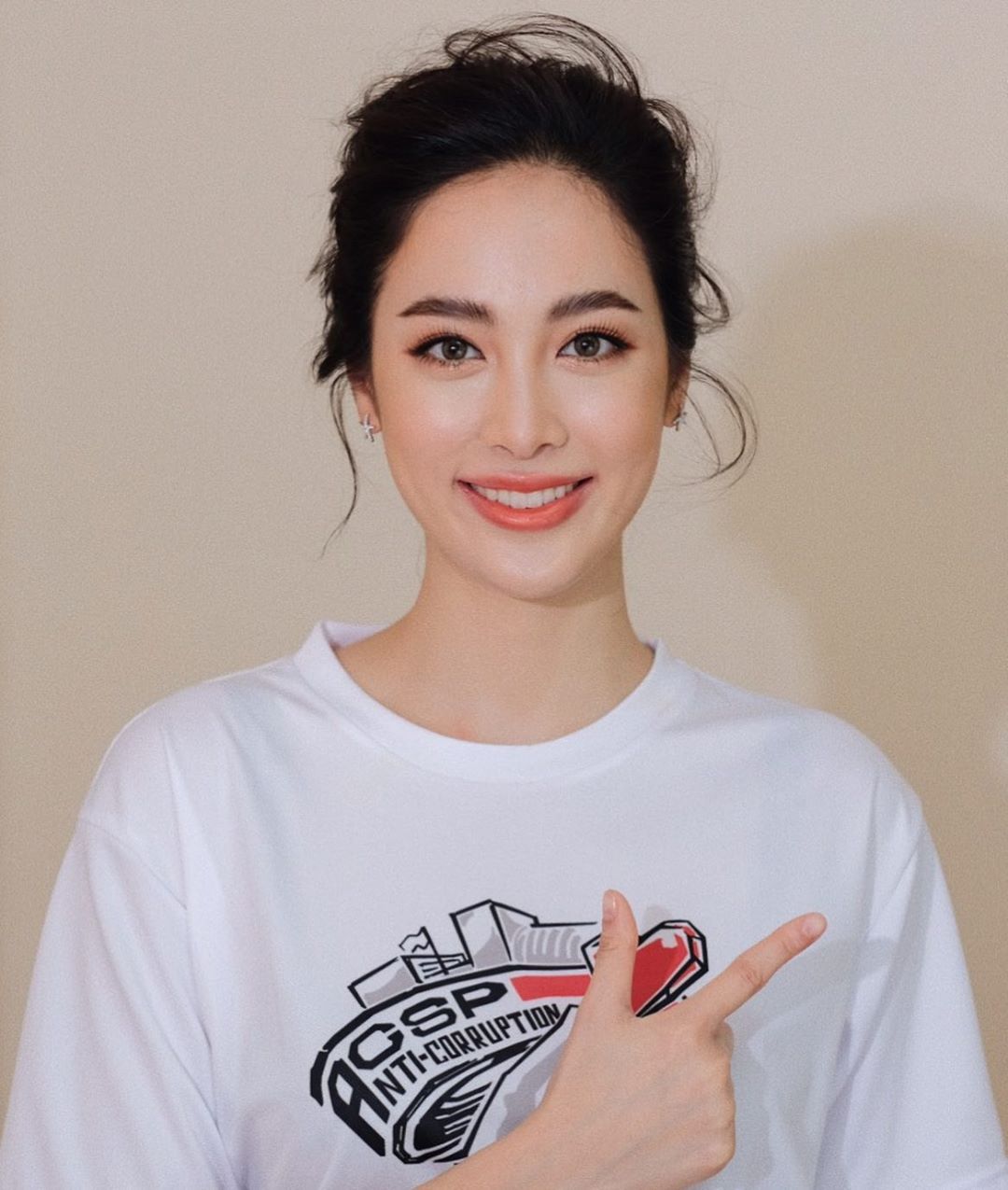 bjtipo0m">皮茶帕·潘图慕钦达(pear),1992年12月13日出生于泰国曼谷