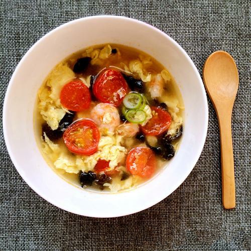 鸡蛋木耳西红柿汤