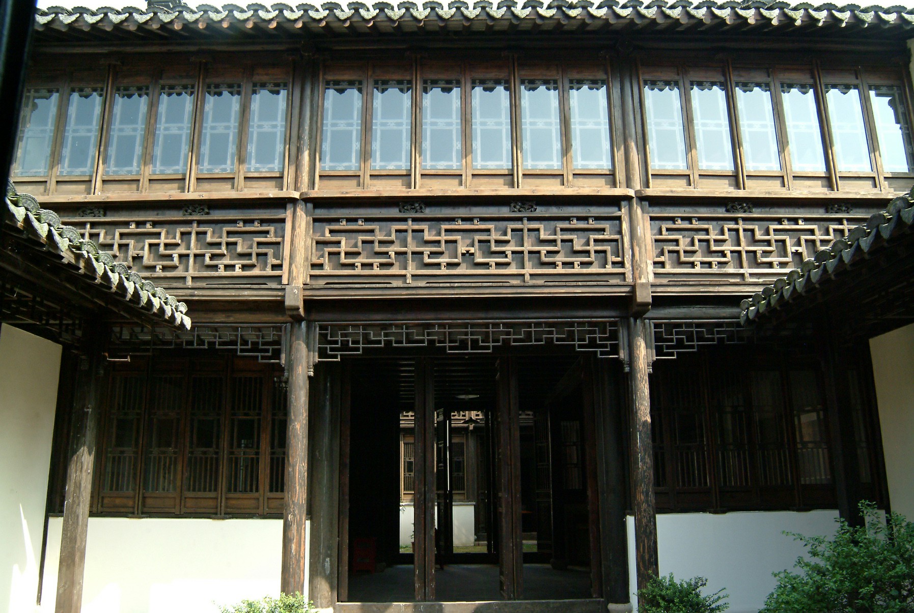 孙冶方故居门厅