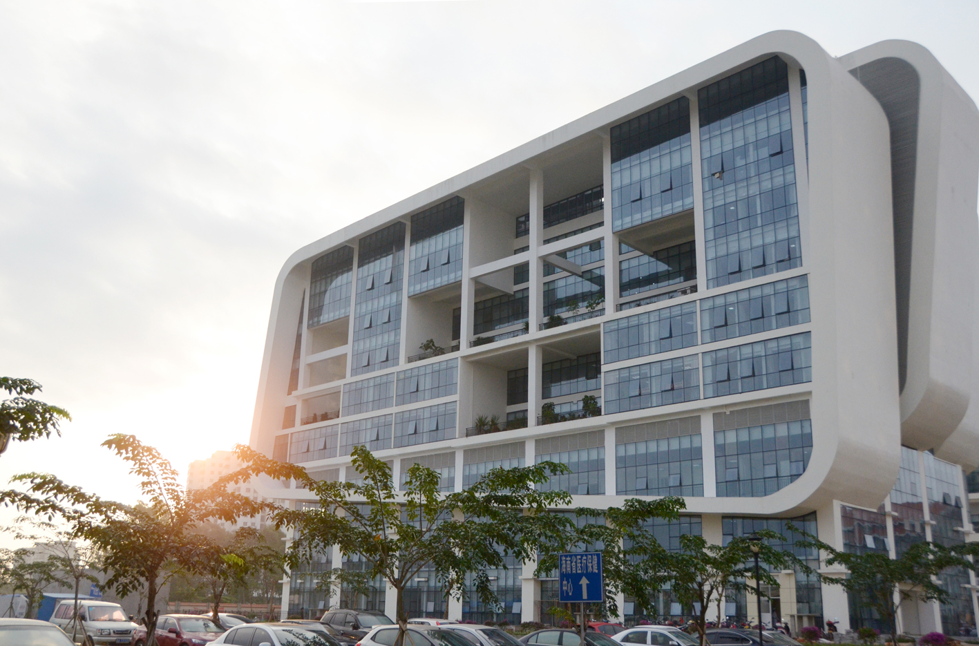  p>海南省眼科医院( a target="_blank" href="/item/中山大学中山