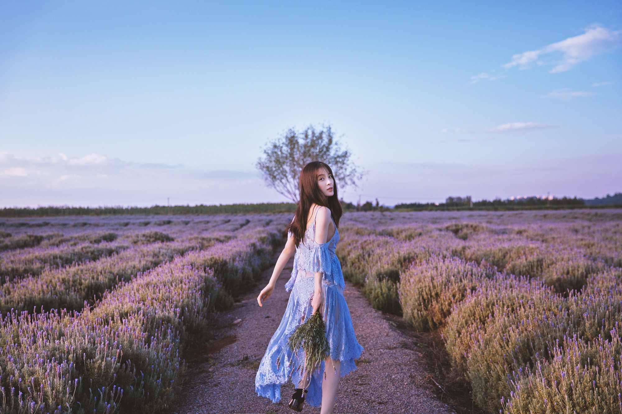  p>赵樱子(sarah),1990年12月16日出生于山东省烟