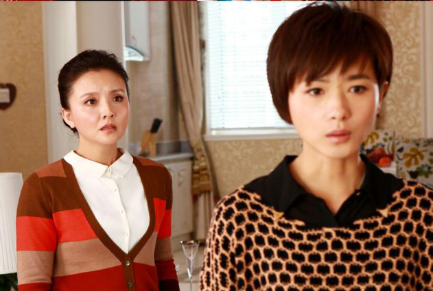  p>《婚战》原名《 a href="#" data-lemmaid="6261415">非常碰撞 /a>