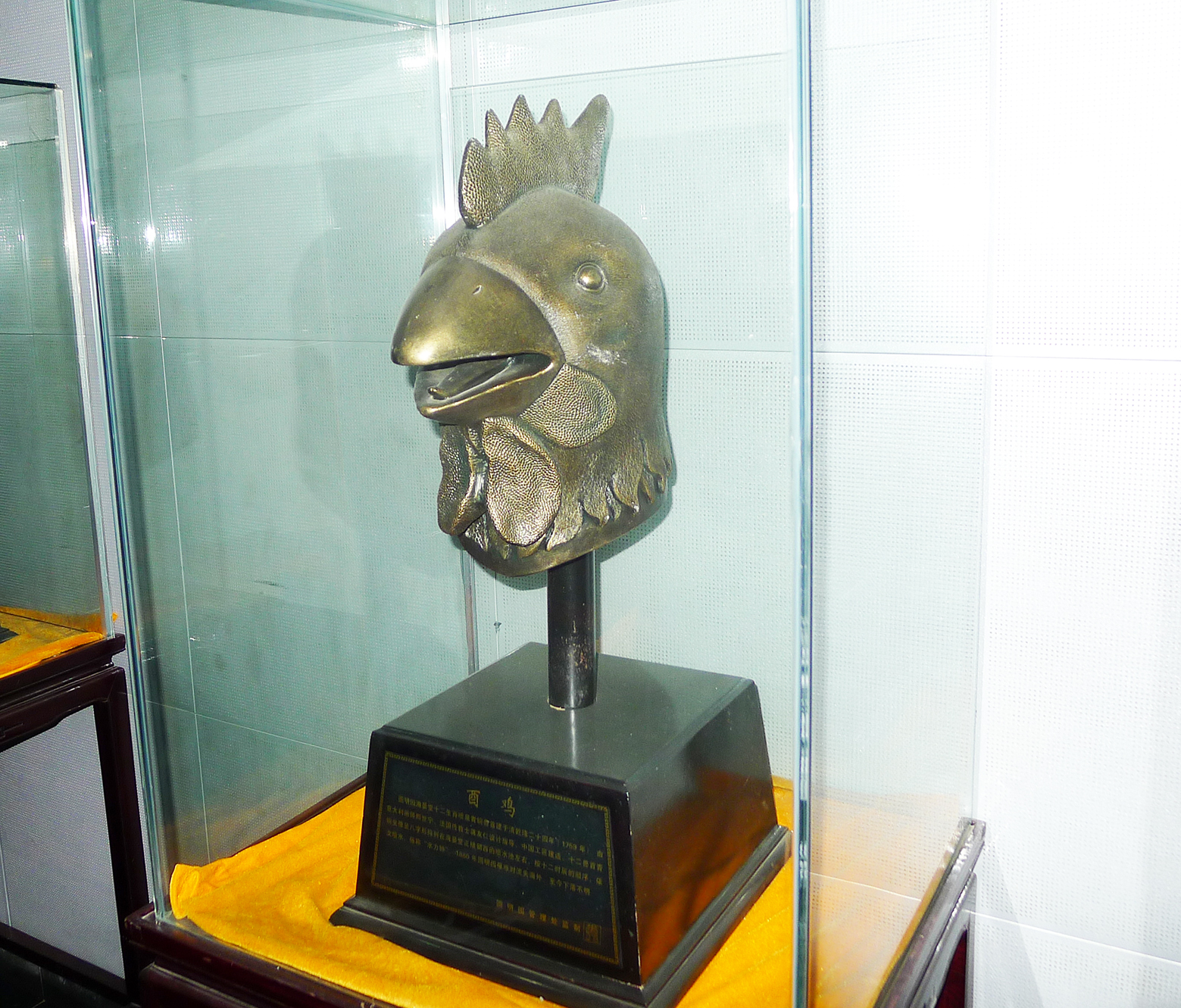  a target="_blank" href="/item/十二生肖">十二生肖 /a>兽首铜像