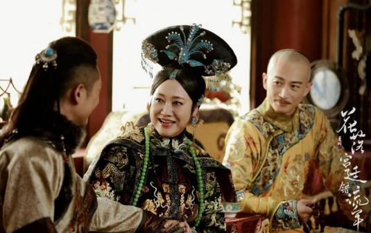 花落宫廷错流年