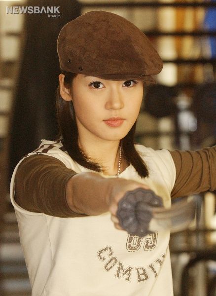  p>成宥利(sung yu ri),1981年3月3日出生于德国巴登,韩国女演员,歌手