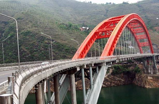 巫山新龙门大桥