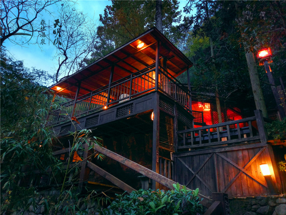  p>宁海温泉,坐落在 a target="_blank" href="/item/宁海县/11049768