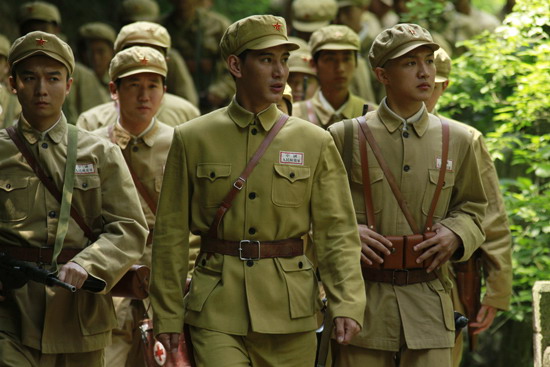 新乌龙山剿匪记