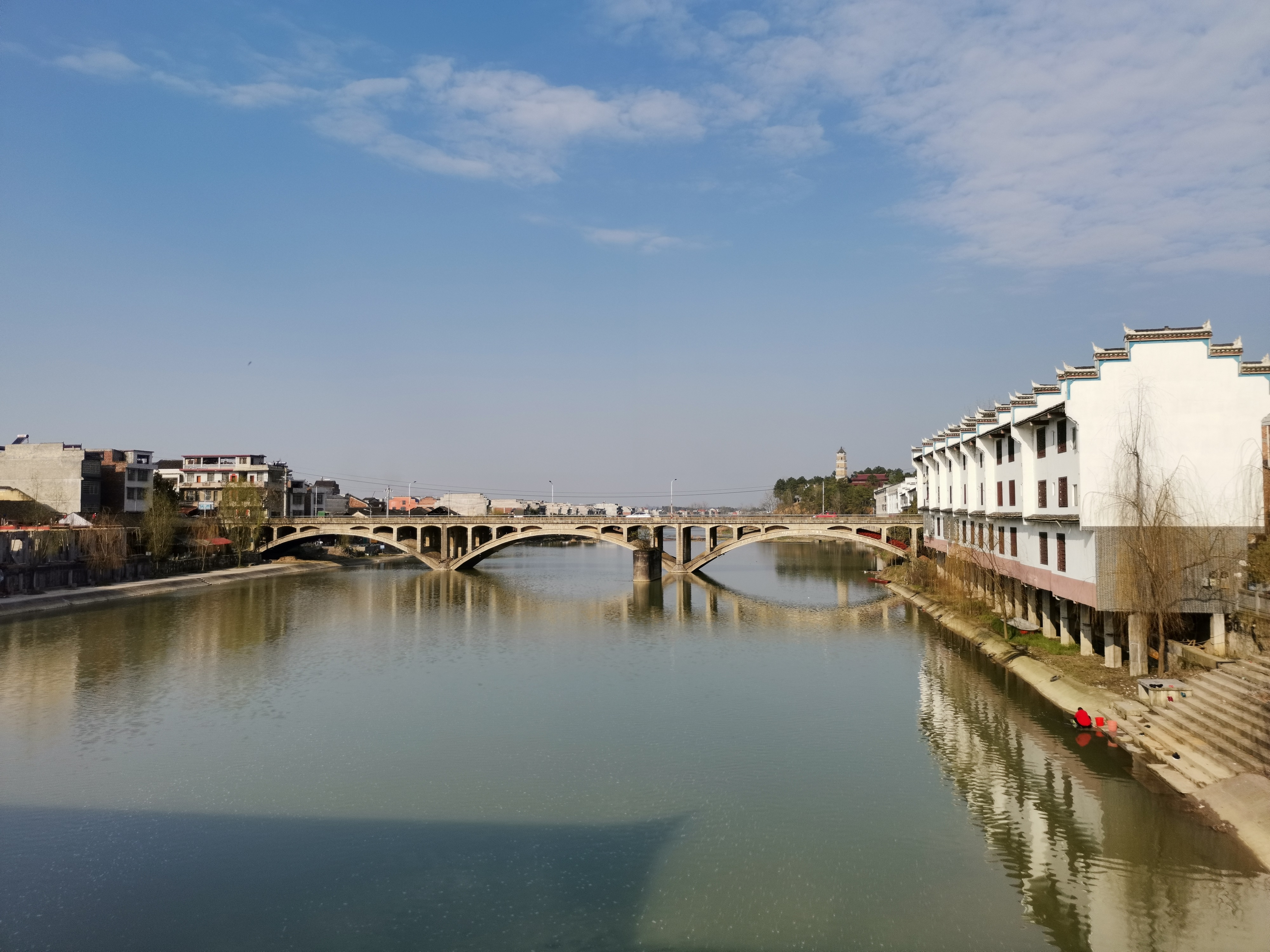  p>高沙镇,古称高沙市,汉代已成集镇,历来是湘西南人文盛地,交通枢纽