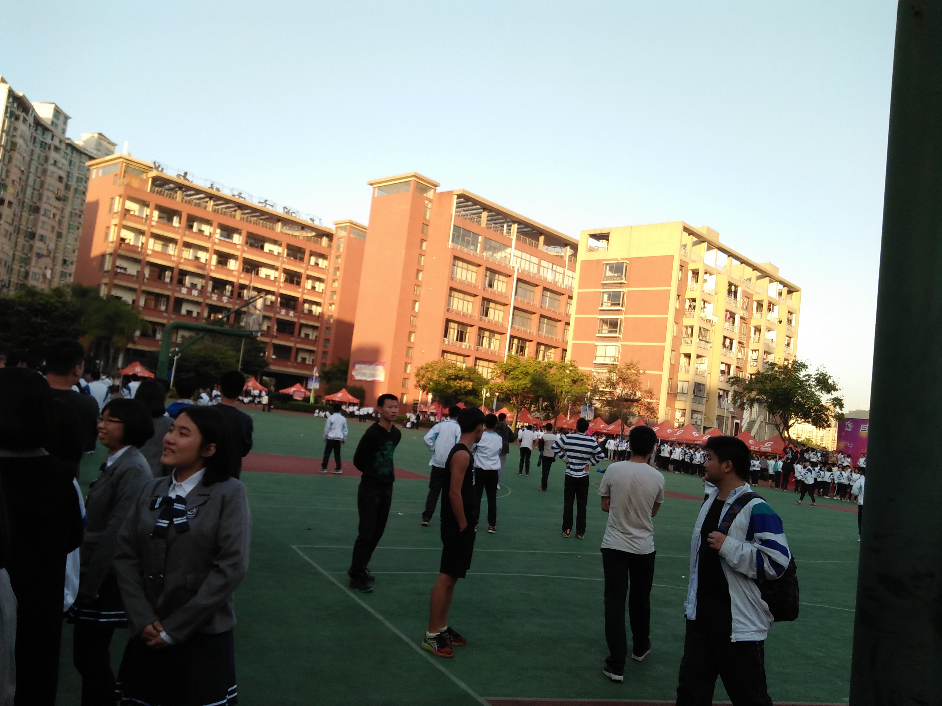 实验中学,成立于2005年8月,位于<a target="