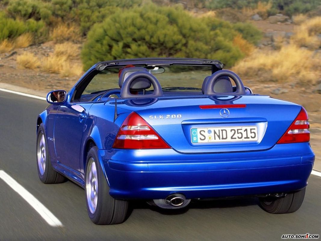  p>奔驰slk是全球首款大批量生产的硬顶敞篷 a href="#" data-lemmaid