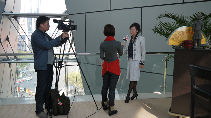 集团董事长, a target="_blank" href="/item/上海交通大学/131671"