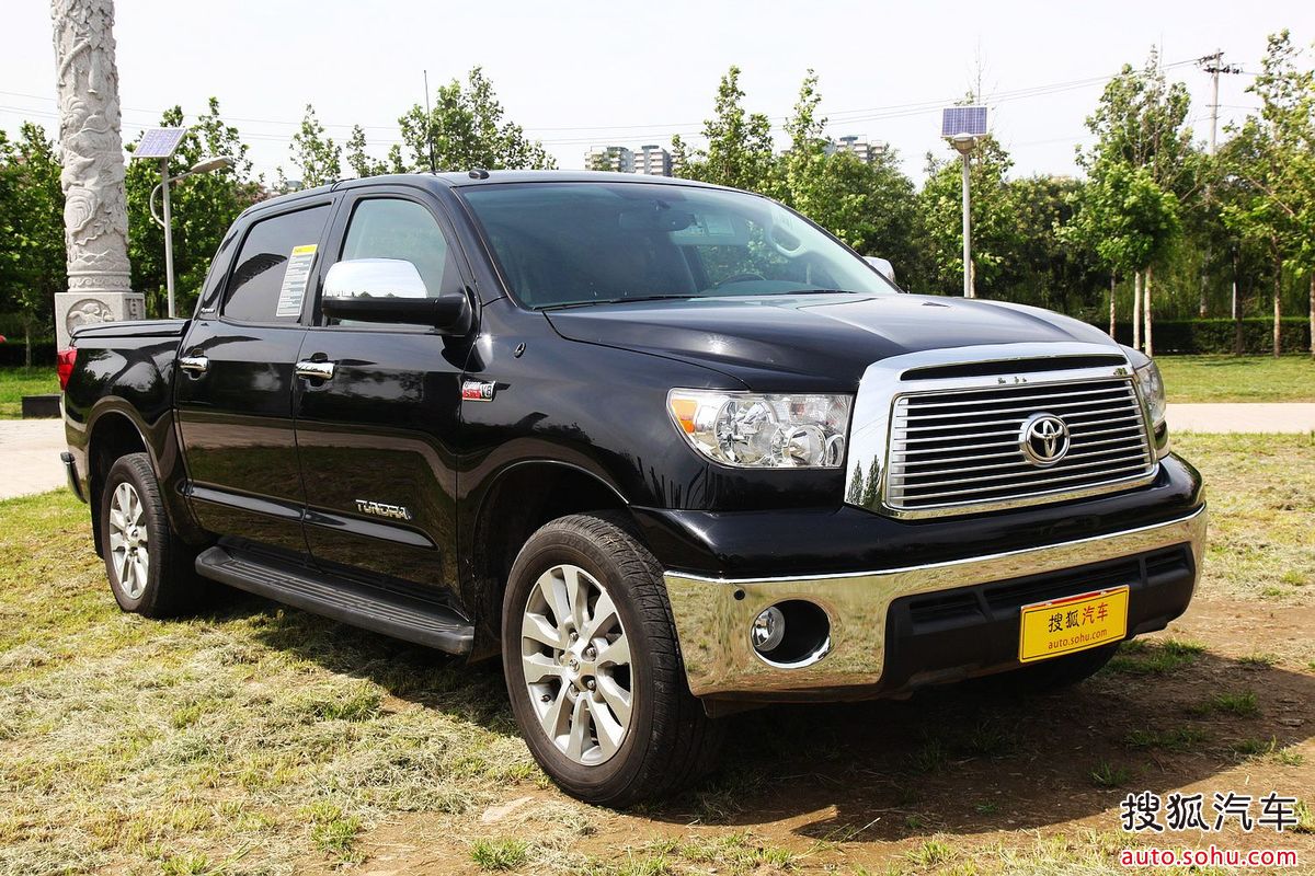  p>丰田坦途( a>丰田tundra /a>)是一款日本丰田公司生产的美版的大