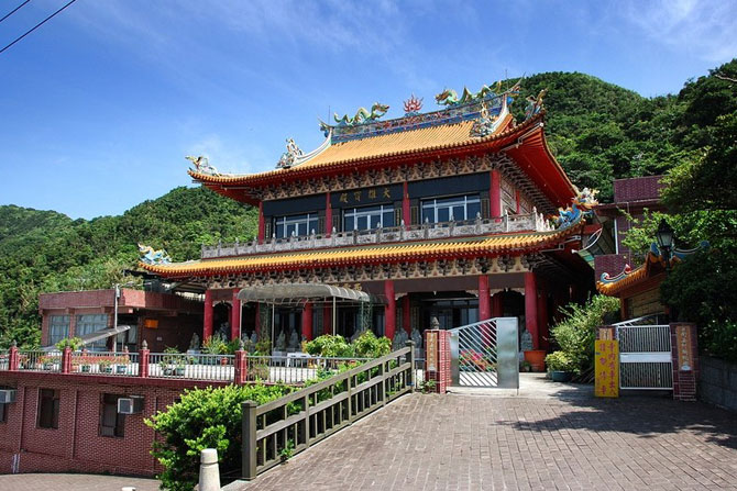 西灵岩寺